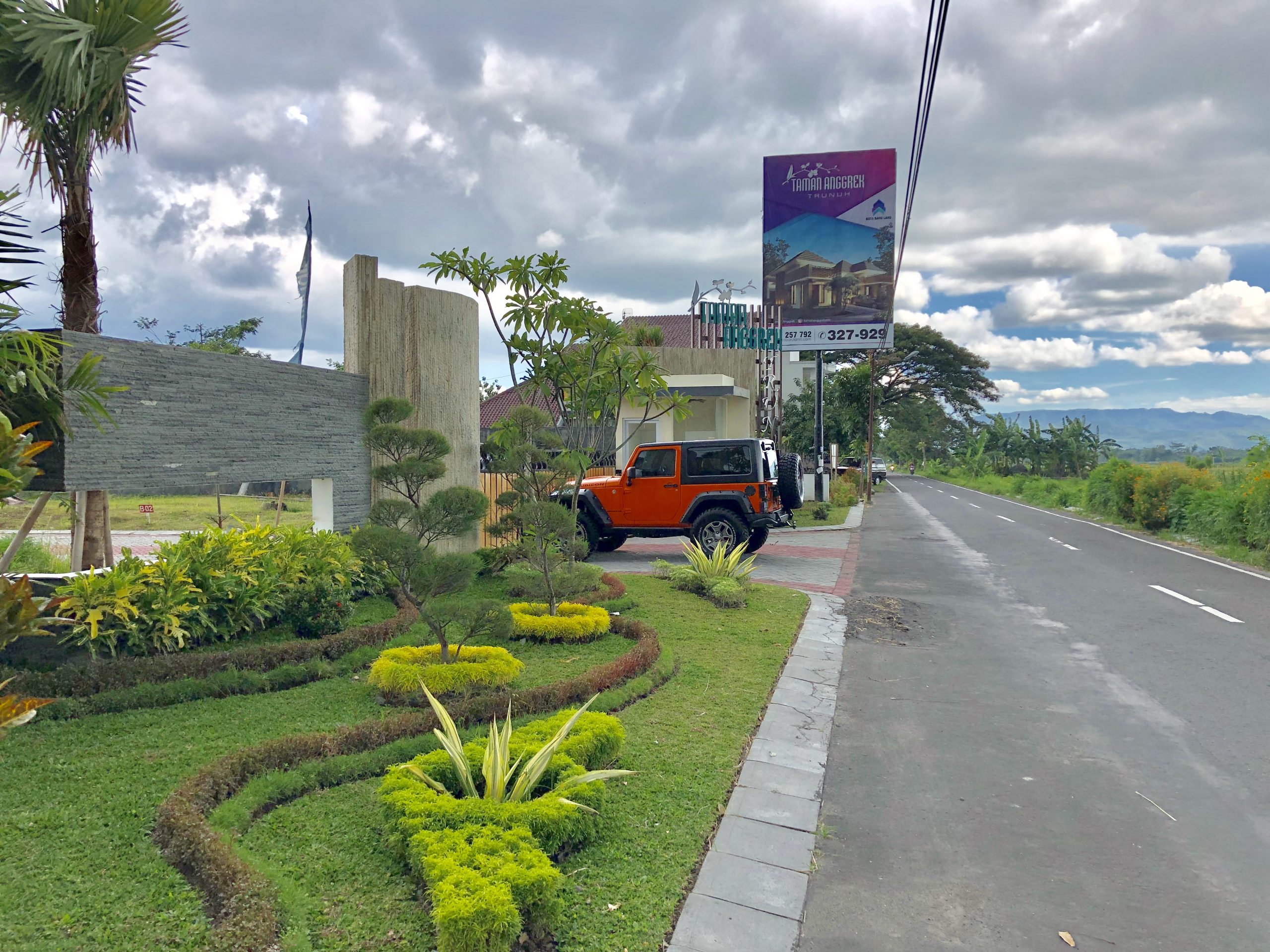 Taman Anggrek Trunuh 2